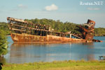 Shipwreck in Dixon Cove